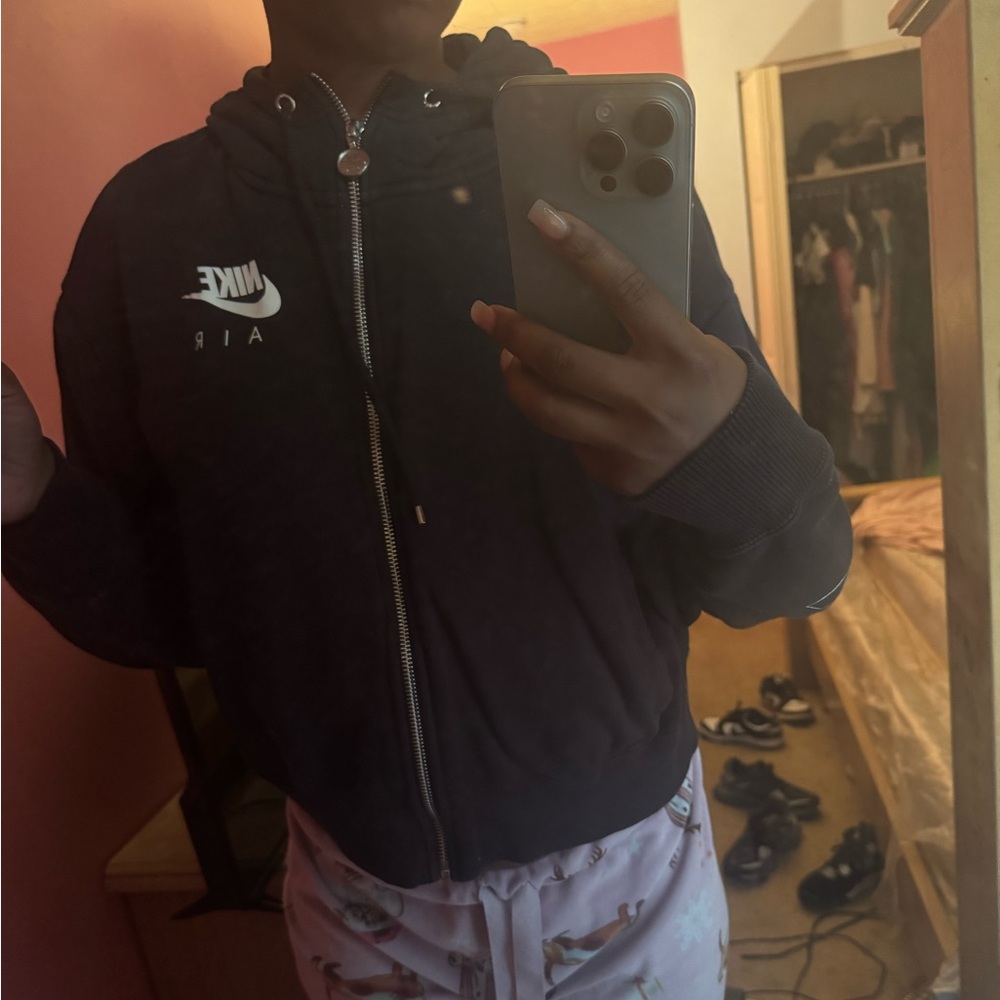 Nike jacket - Picture 3 of 4